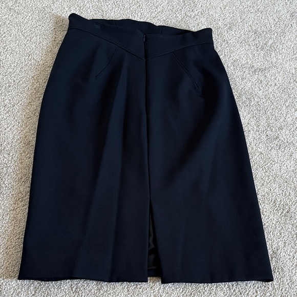 Zac Posen Classic Black Midi Skirt - Picture 7 of 8